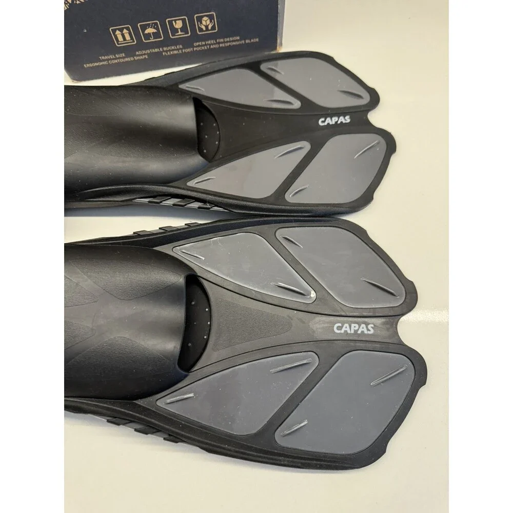 Capas Snorkel Fins Black Adult S/M 4.5-8.5 Swim Diving Flippers Adjustable